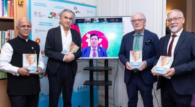 ‘কারাগারের রোজনামচা’র ফরাসি সংস্করণের মোড়ক উন্মোচন