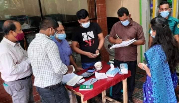 নগরীর ৩ রেস্টুরেন্টকে সিসিকের জরিমানা