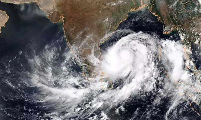 ধেয়ে আসছে ঘূর্ণিঝড় ইয়াশ, আঘাত হানতে পারে বাংলাদেশেও
