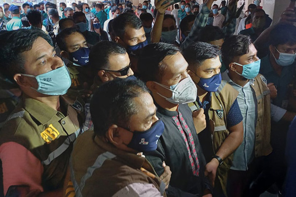 মিতু হত্যা মামলায় এসপি বাবুল আকতারের ৫ দিনের রিমান্ড