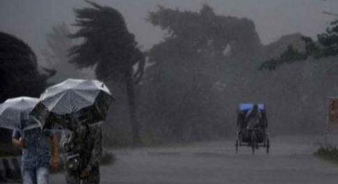    ৮০ কিমি বেগে ঝড়ের আভাস, নদীবন্দরে ২ নম্বর সতর্ক সংকেত  