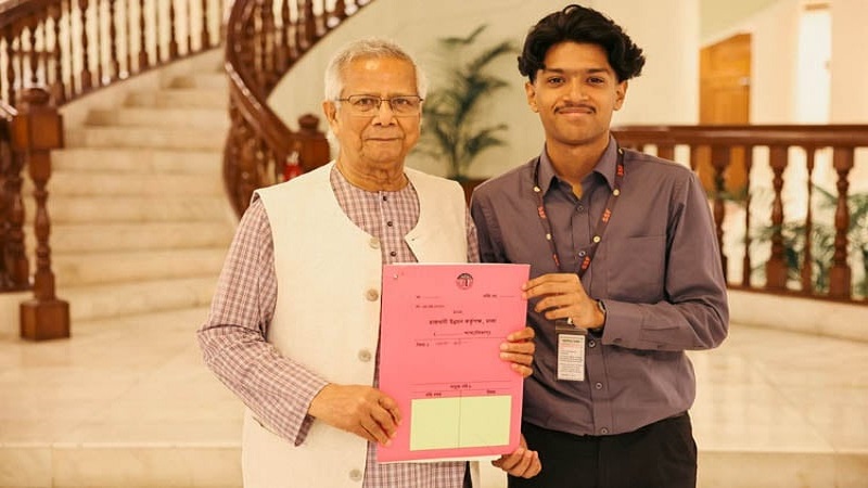 সাগর-রুনি হত্যার তদন্তের অগ্রগতি নিয়ে উদ্বেগ, প্লটের দলিল হাতে পেলেন মাহির মেঘ