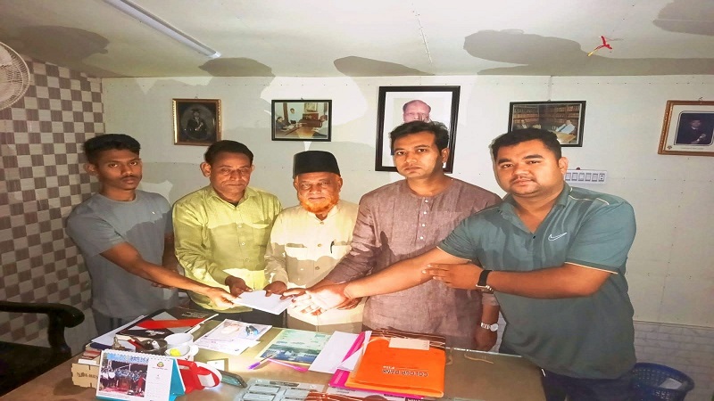 ক্যান্সার আক্রান্ত রোগীকে ব্যারিস্টার খাজা তানভীর আহমেদের চিকিৎসা সহায়তা প্রদান 