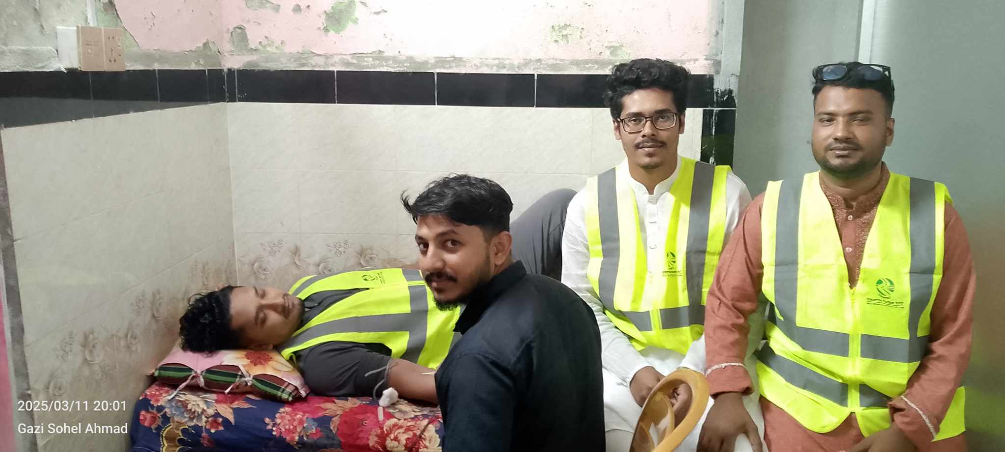 ডুমুরিয়ায় নিসচা' যোদ্ধার রক্তদান