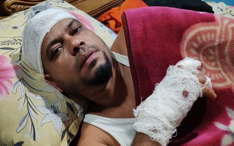 গোলাপগঞ্জে প্রবাসীর বাড়িতে দুর্ধর্ষ ডাকাতি, মালামাল লুট, আহত ১