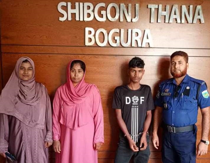 শিবগঞ্জে ফেন্সিডিল ও গাঁজাসহ ২ মাদক ব্যবসায়ী আটক