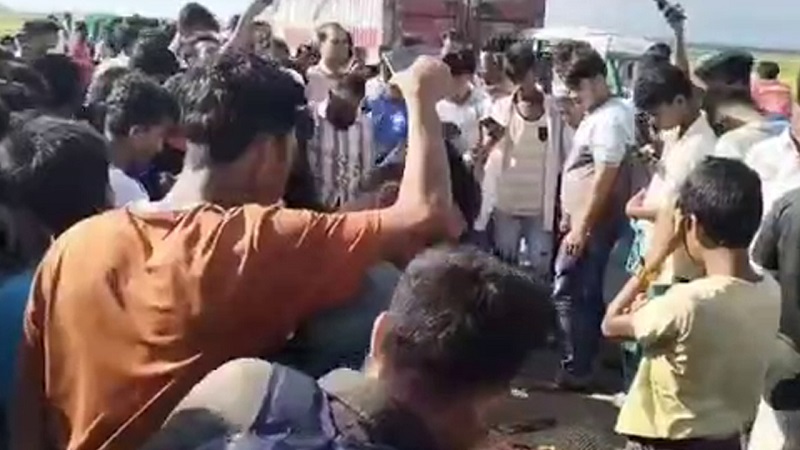 টেকনাফে কাভার্ড ভ্যান-মোটরসাইকেল সংঘর্ষে প্রাণ গেলো ২ জনের
