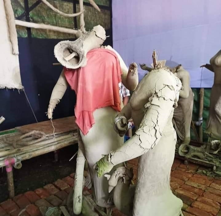 কিশোরগঞ্জে গভীর রাতে দুর্গার প্রতিমা ভাঙচুরের অভিযোগ