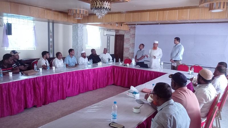 সাতক্ষীরায় হ্যাচারীতে ব্যবহৃত কার্যকরী রং বিষয়ে হ্যাচারী মালিকদের সাথে মতবিনিময় সভা