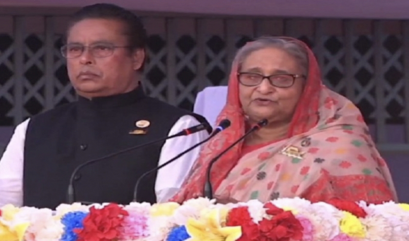 বিএনপি একটি সন্ত্রাসী দল,তারা বাসে আগুন দিয়ে মানুষ পুড়িয়ে মারে-প্রধানমন্ত্রী 
