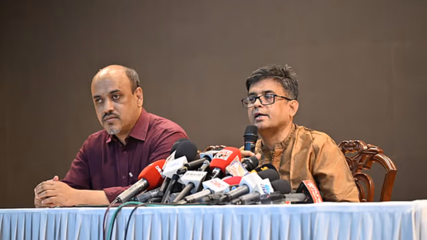 পিরোজপুরে এনসিপির সমাবেশে বাস রিকুইজিশন সরকারের কোনো হস্তক্ষেপ নেই : প্রেস সচিব
