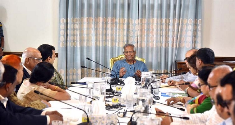 এই মুহূর্তে বন্যা মোকাবিলাকে সরকারের সর্বোচ্চ অগ্রাধিকার-প্রধান উপদেষ্টা