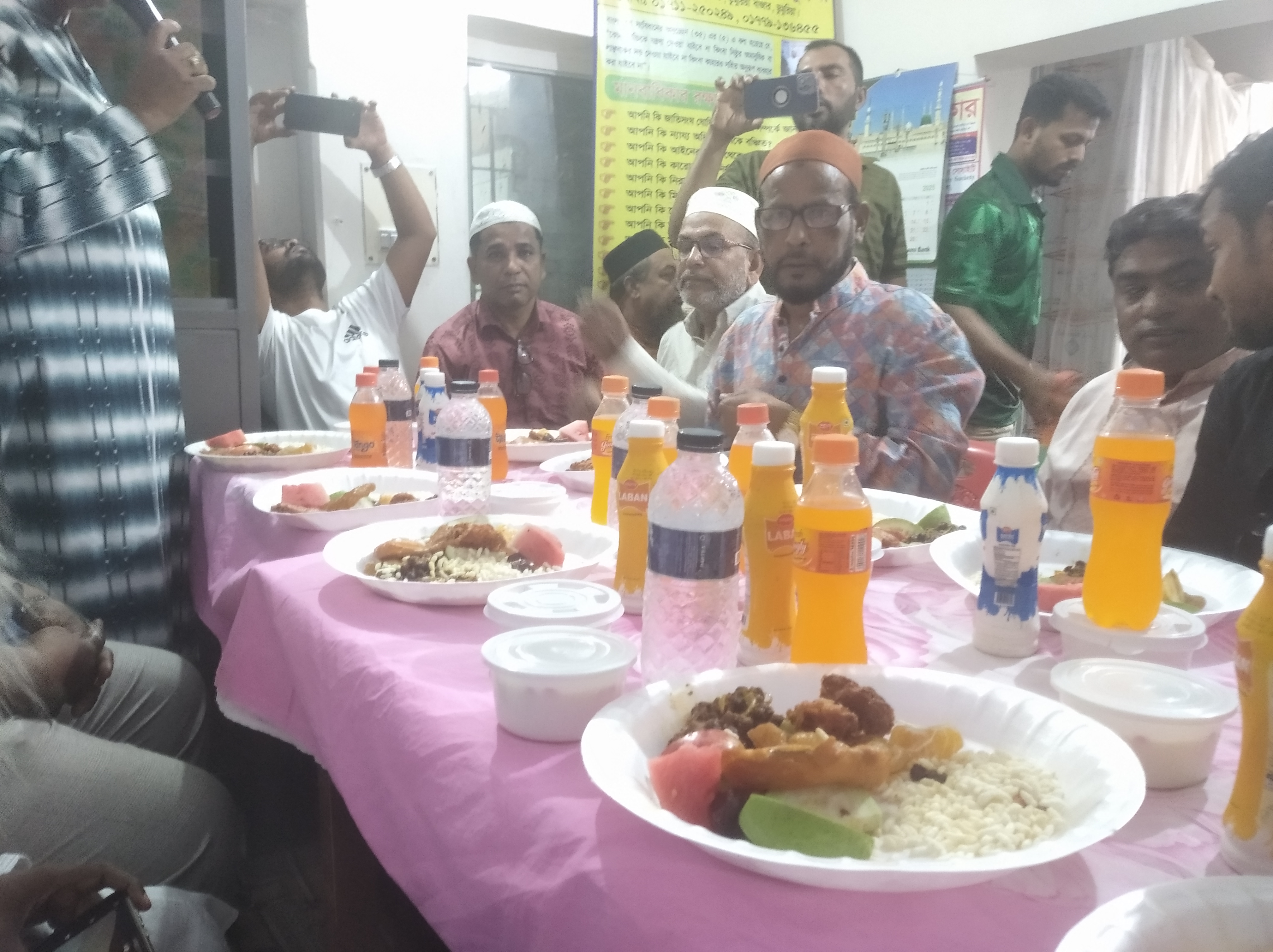 ডুমুরিয়ায় অনলাইন নিউজ পোর্টাল সকালের আলোর প্রতিষ্ঠা বার্ষিকী উপলক্ষে ইফতার