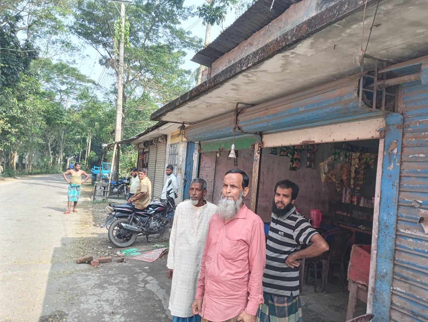 কোম্পানীগঞ্জে টিনের চাল কেটে ৪ দোকানে চুরি