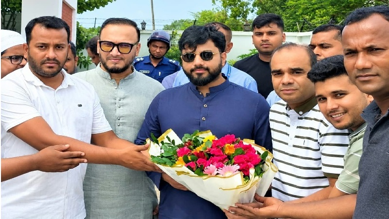 কোম্পানীগঞ্জে হুমায়ুন কবিরের বাসায় মুক্তিযুদ্ধবিষয়ক প্রতিমন্ত্রীর মধ্যাহ্নভোজ