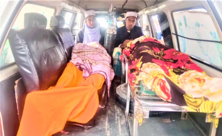 টাঙ্গাইলের মধুপুরে সড়ক দুর্ঘটনায় ইমাম ও মুয়াজ্জিন নিহত