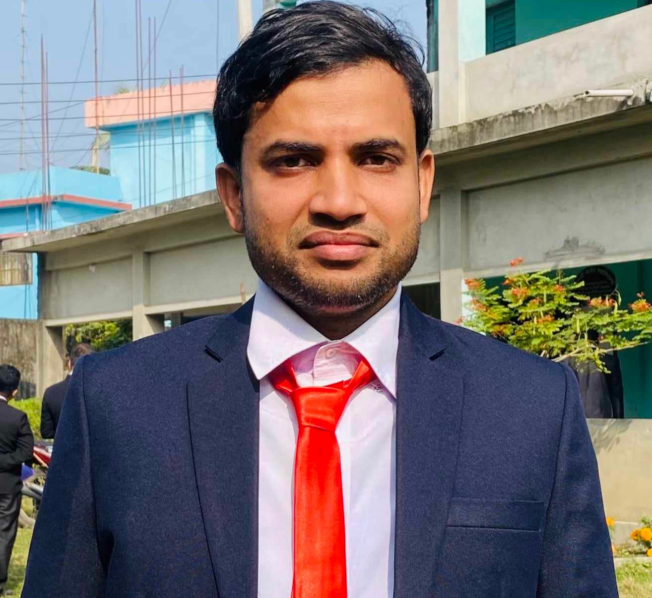 সাংবাদিক কাজী ইফতেখারের এলএলবি ডিগ্রি অর্জন