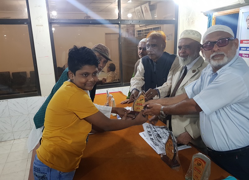 স্বাধীনতা দিবস উপলক্ষে শিশু প্রতিভা বিকাশ সংগঠনের চিত্রাঙ্কন ও আলোচনা সভা অনুষ্ঠিত