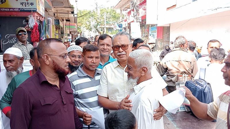 সাতক্ষীরা সদর ২ আসনে ধানের শীষ প্রতীকের মনোনীত আব্দুর রউফ'র গণসংযোগ 