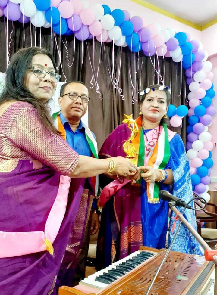 লেখক-আইনজীবী রেবা বড়ুয়া কলকাতায় সংবর্ধিত