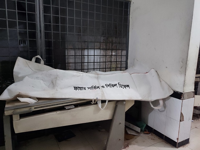 কুলাউড়ায় সিএনজি-কাভার্ড ভ্যানের সংঘর্ষে নিহত ১, আহত ৫