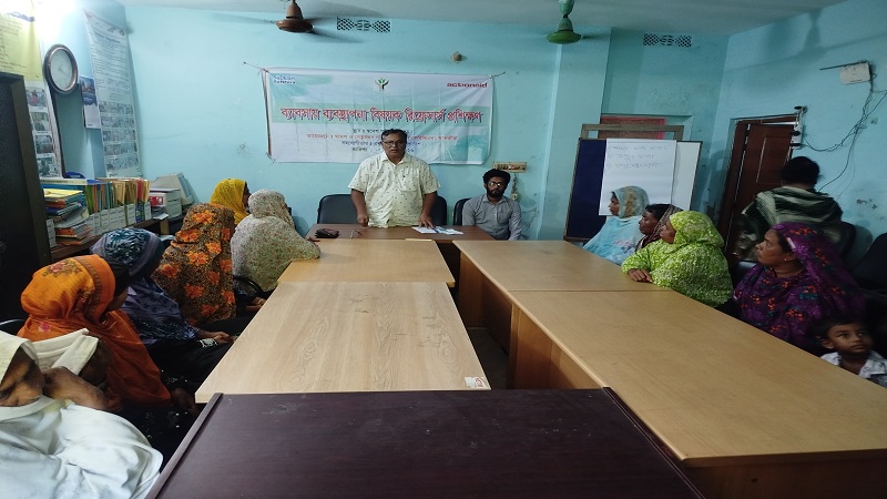 সাতক্ষীরায় এসিড সারভাইভরদের উদ্যোক্তা উন্নয়ন প্রশিক্ষণ অনুষ্ঠিত
