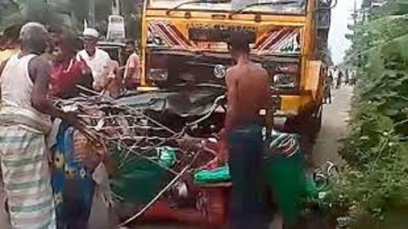 নোয়াখালীর কবিরহাটে ট্রাক-অটোরিকশা সংঘর্ষে ছয়জন নিহত